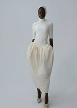 Load image into Gallery viewer, AW25 DRESS 04 CREAM
