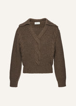 Load image into Gallery viewer, AW25 KNITWEAR 03 SWEATER BROWN
