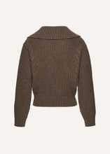 Load image into Gallery viewer, AW25 KNITWEAR 03 SWEATER BROWN
