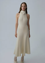 Load image into Gallery viewer, AW25 KNITWEAR 15 DRESS CREAM
