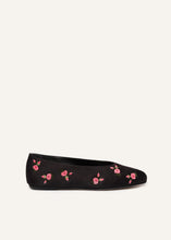 Load image into Gallery viewer, PF23 BALLET FLATS EMBROIDERY SATIN BLACK
