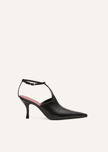 Load image into Gallery viewer, PF25 HEELS LEATHER BLACK
