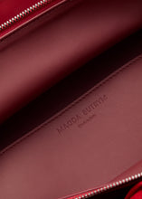 Load image into Gallery viewer, PF25 VARSOVIA BAG SUEDE RED
