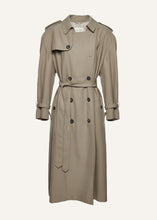 Load image into Gallery viewer, RE25 COAT 03 KHAKI
