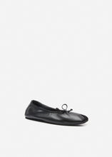 Load image into Gallery viewer, RE26 BALLET FLATS BLACK LEATHER

