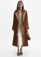 Load image into Gallery viewer, RE26 LEATHER 22 COAT BEIGE
