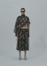 Load and play video in Gallery viewer, PF25 SKIRT 01 BLACK PRINT
