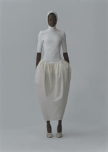 Load and play video in Gallery viewer, AW25 DRESS 04 CREAM
