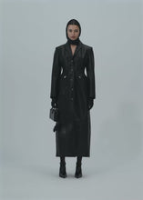 Load and play video in Gallery viewer, PF25 LEATHER 15 COAT BLACK
